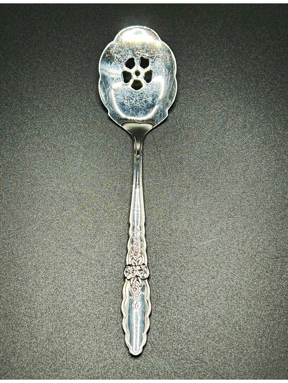 Vintage Oneida Community Jelly Spoon Pierced Silver Plate Brahms 6 in 1980’s